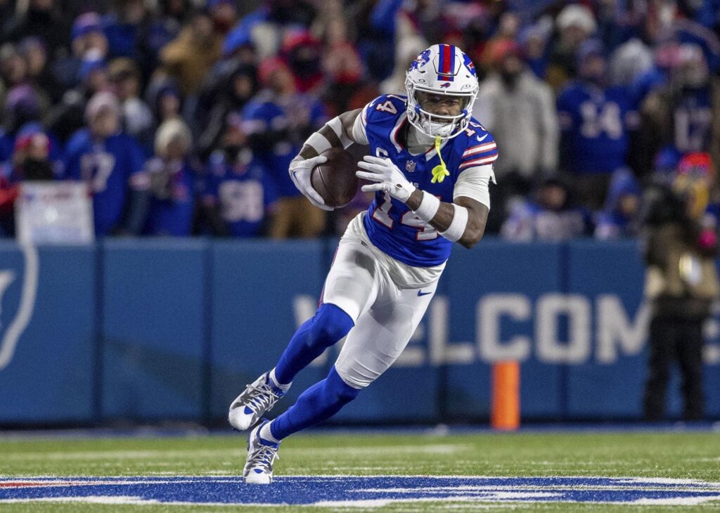 Darez Diggs: Biography, Football Career, Family, and Life Story darez diggs
